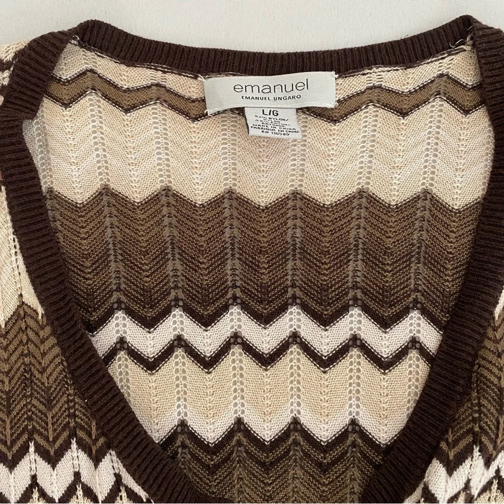 Emanuel Ungaro Women’s Cardigan Sweater Large Chevron Designer Quiet Luxury